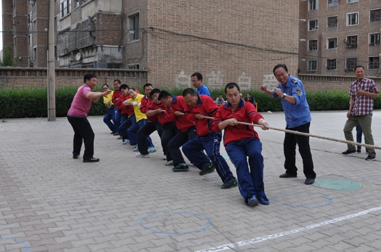 標題：運動會拔河
瀏覽次數：28414
發(fā)布時間：2018-05-30